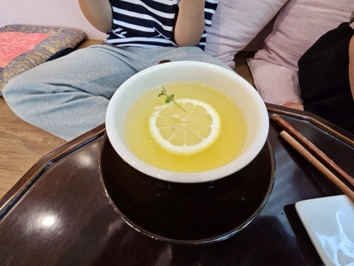 해당화 생강유자차, 레몬 슬라이스 고명